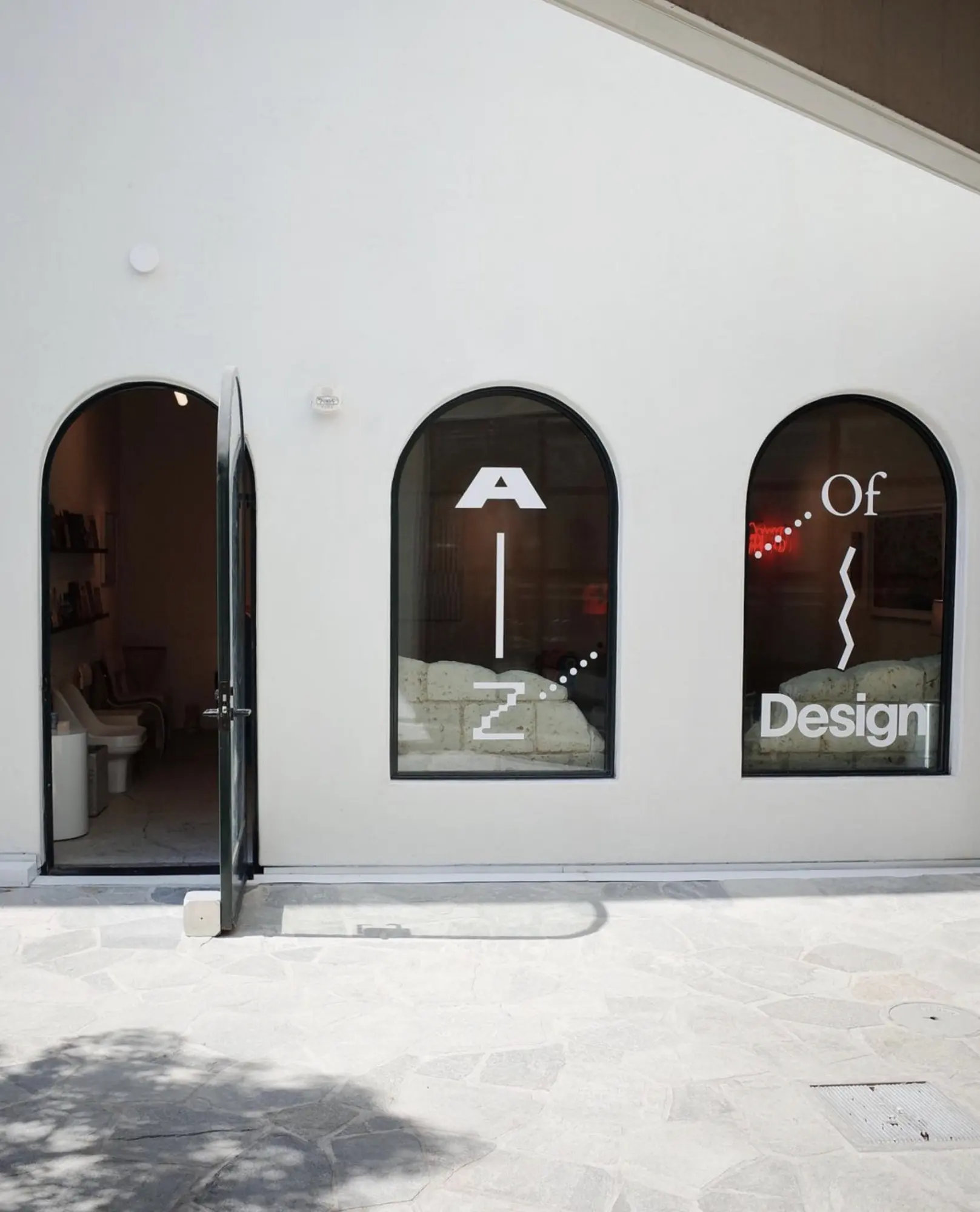 The arched windows of Formas, a collectible design gallery at Signal