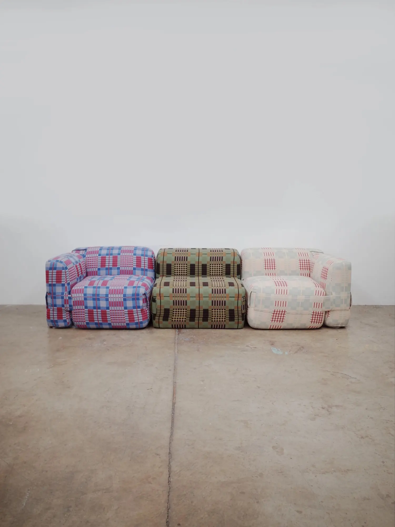 Patterned modular floor seating at Formas